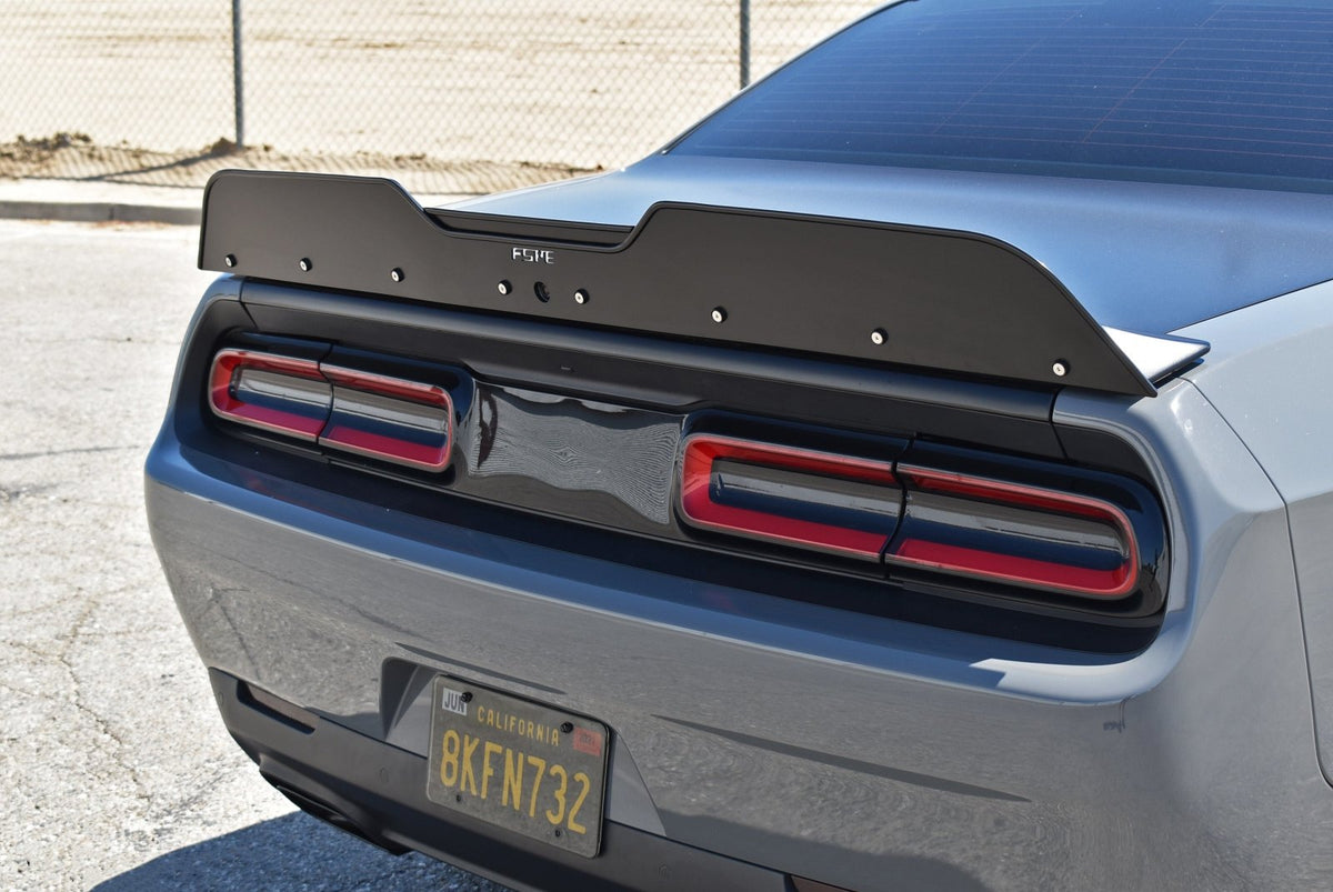 Dodge Challenger (2015-2024) 2-Layer Wicker Bill V1