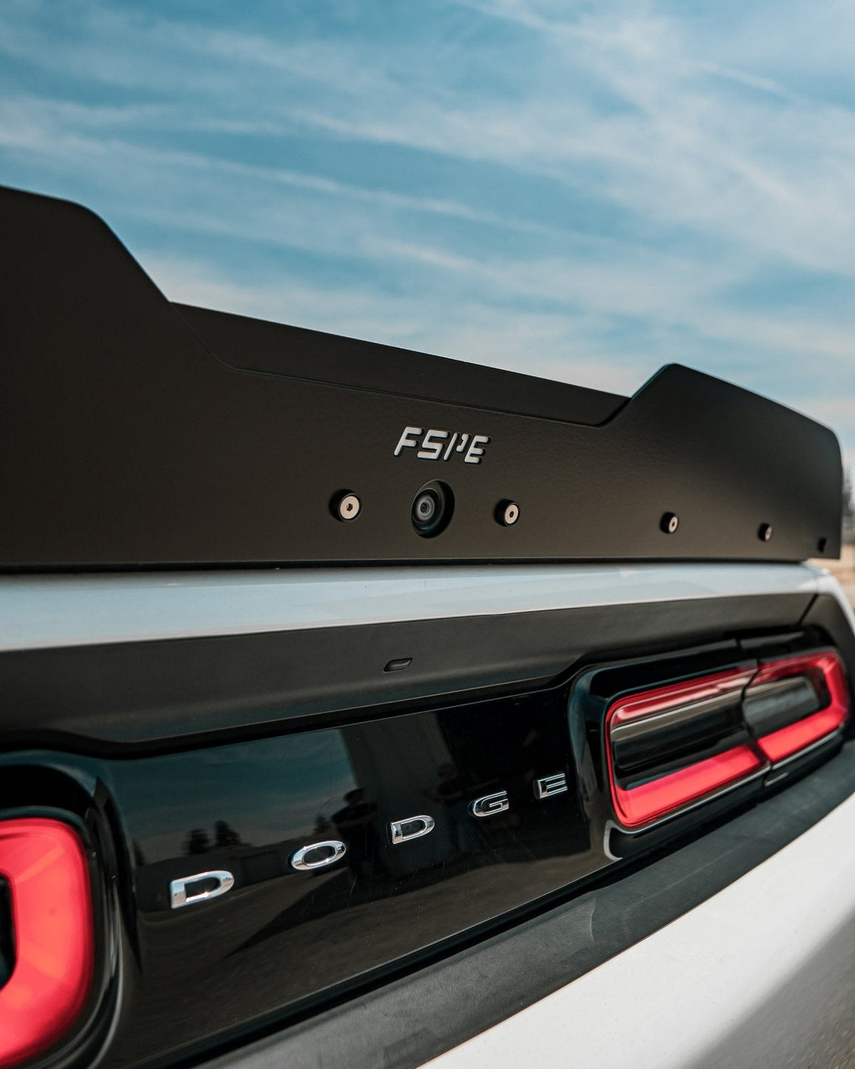Dodge Challenger (2015-2024) 2-Layer Wicker Bill V1