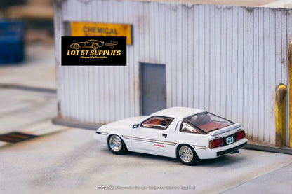 Tarmac Works Road64 Mitsubishi Starion White T645-055-WHT 1:64