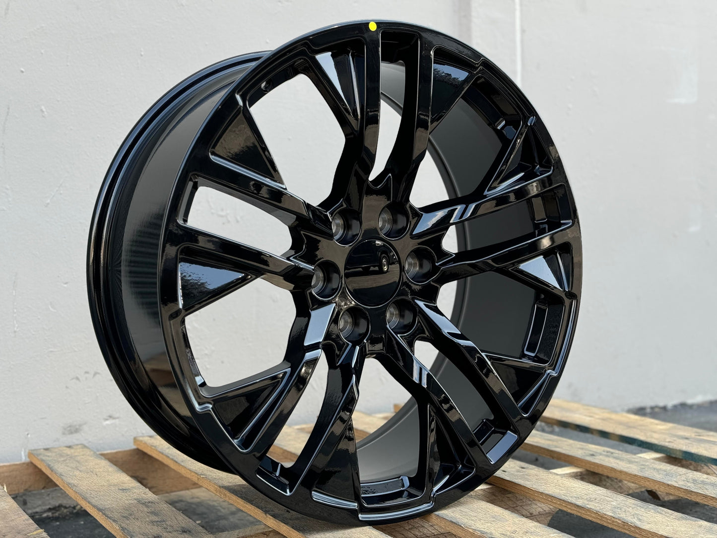 GM3 22x9 6x139.7 +20 78.1 GLOSS BLACK (FITS GMC SILVERADO TAHOE SIERRA)