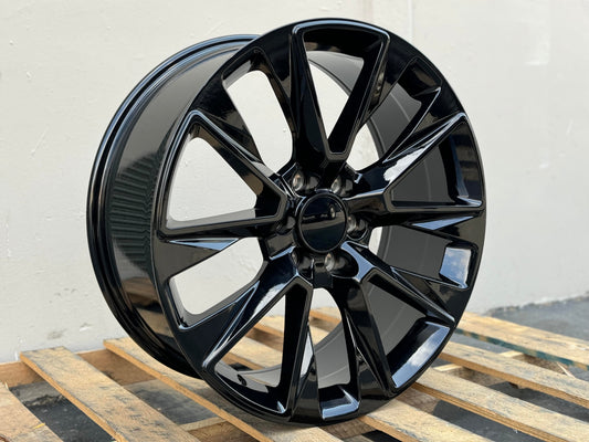 GM6 22x9 6x139.7 +24 78.1 GLOSS BLACK (FITS GMC SILVERADO TAHOE SIERRA)